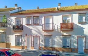 Amazing Apartment In Palos De La Frontera